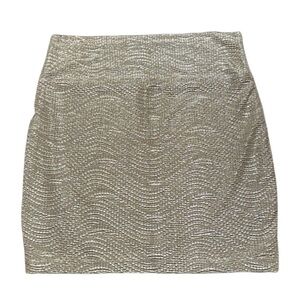 🟠 NWT GOLD FOIL MINI SKIRT SIZE LARGE